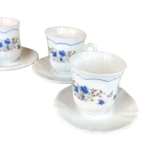 Arcopal France Demitasse Cups & Saucers Set Of 4 White With Blue Floral Design - Picture 5 of 11
